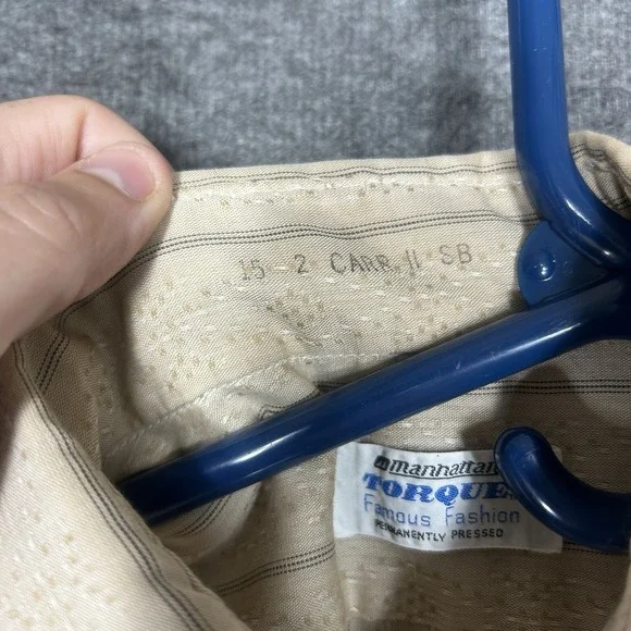 VTG Manhattan Torque Shirt Mens M 15-32 Beige Geometric Stripe 60s 70s Button up - Picture 4 of 8